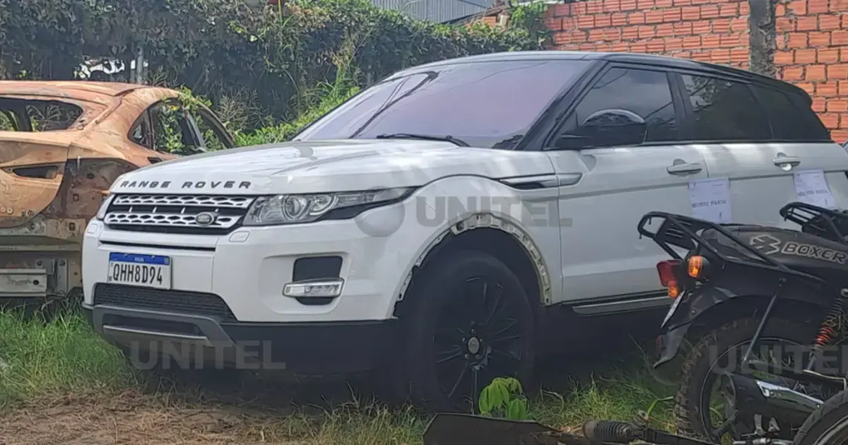 Vehículo secuestrado por la Policía en el caso del Urubó.