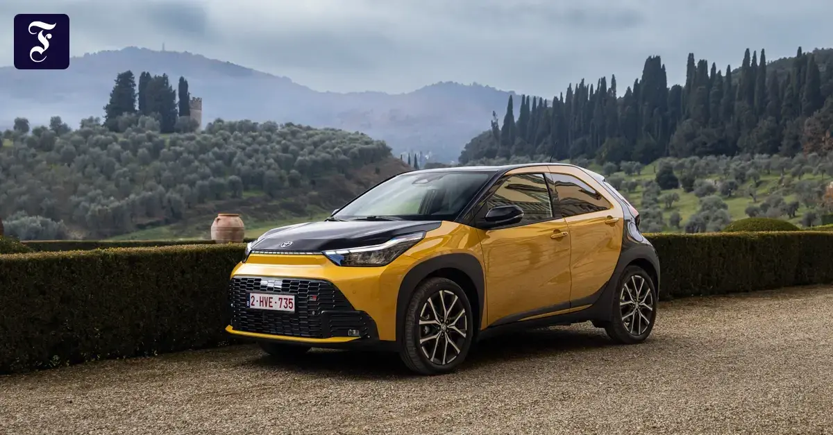 Toyota Aygo X, un modelo pequeño y llamativo.