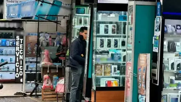 Venta de celulares en La Paz.