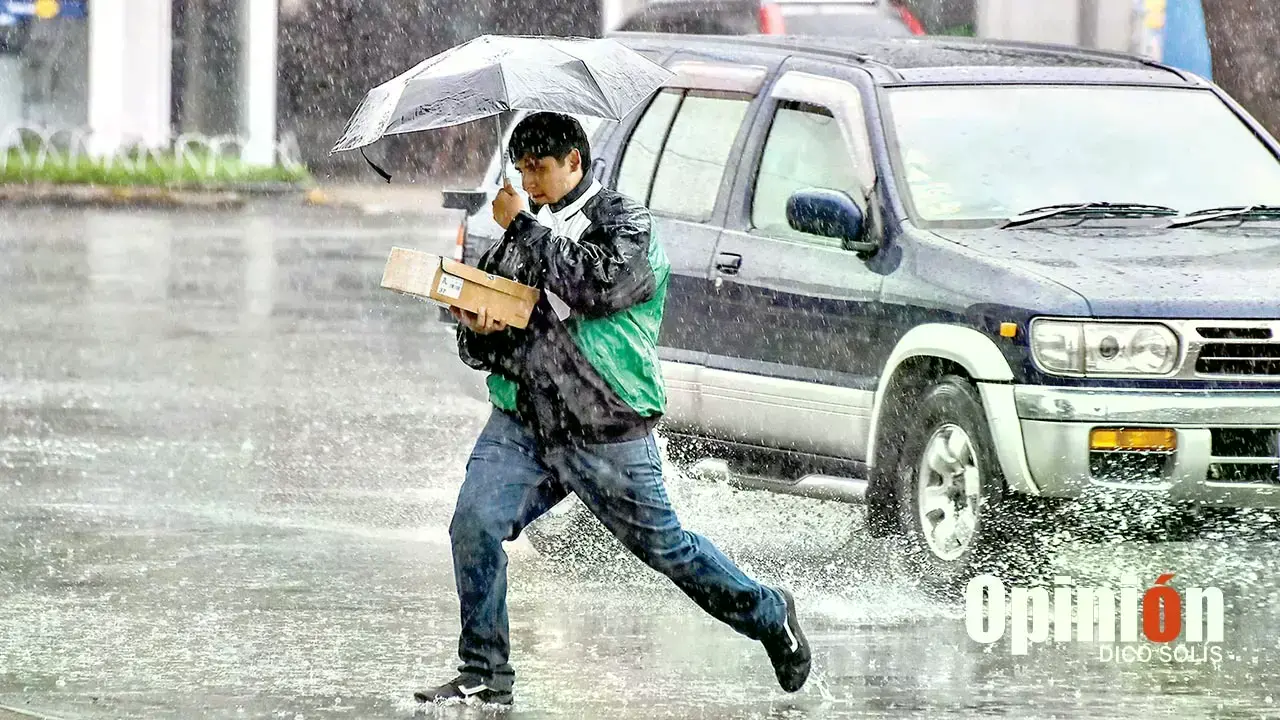 Una jornada de lluvia, en enero, en Cochabamba.