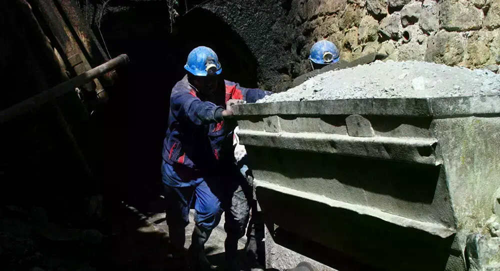Imagen referencial de trabajadores mineros.