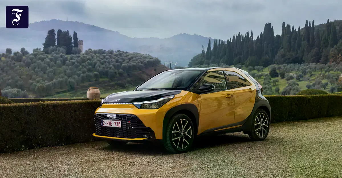 Toyota Aygo X, un pequeño vehículo urbano.