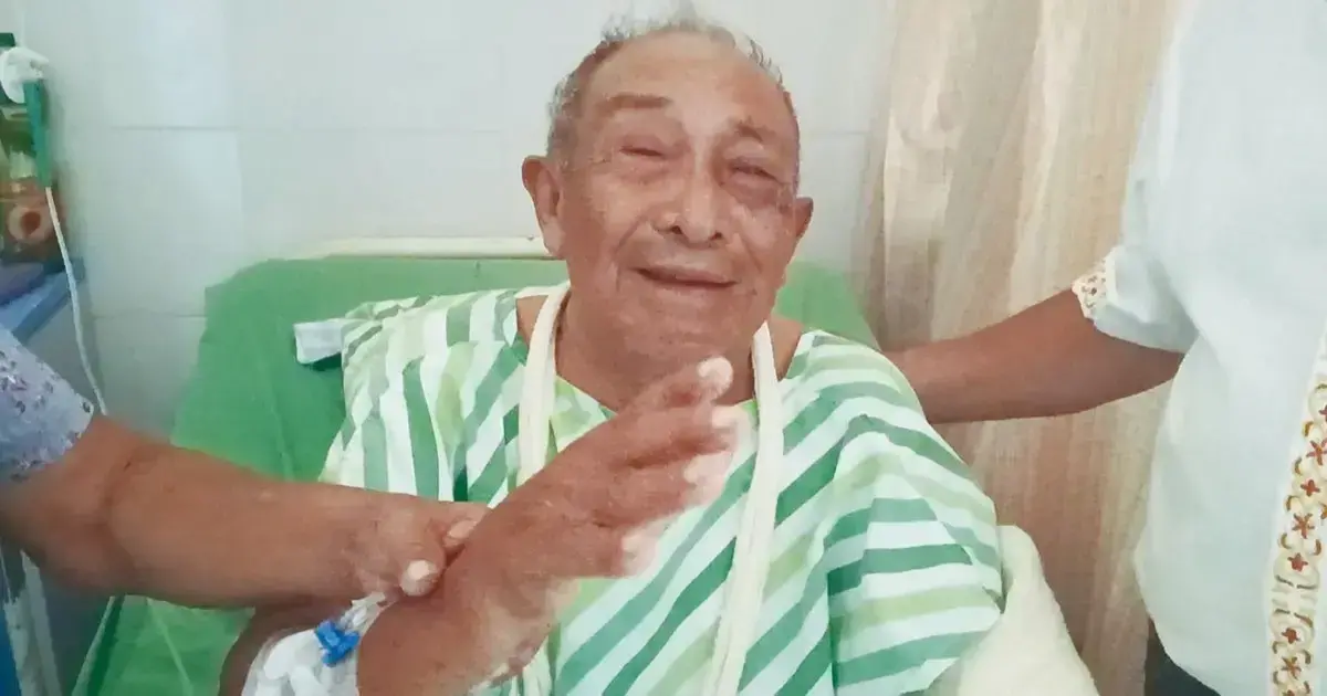 Ricardo Peña, cacique chiquitano, herido tras la agresión.