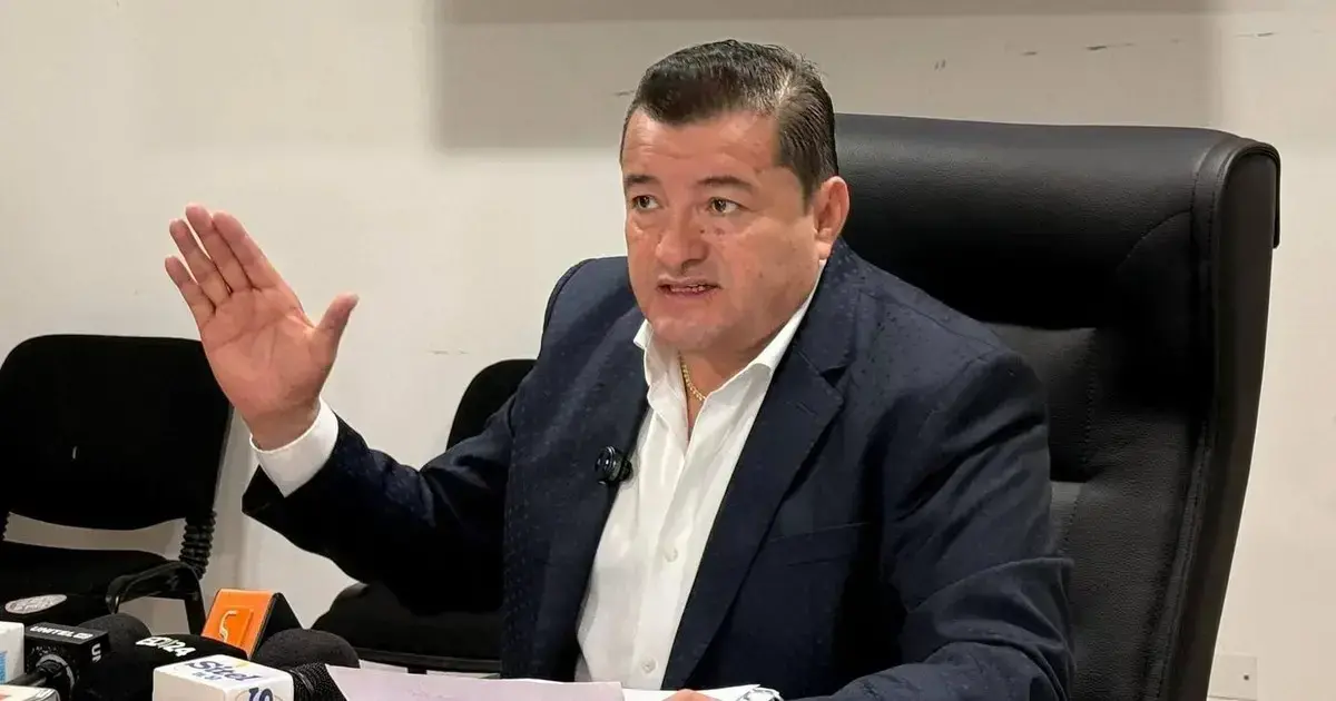 Alcalde Jhonny Fernández