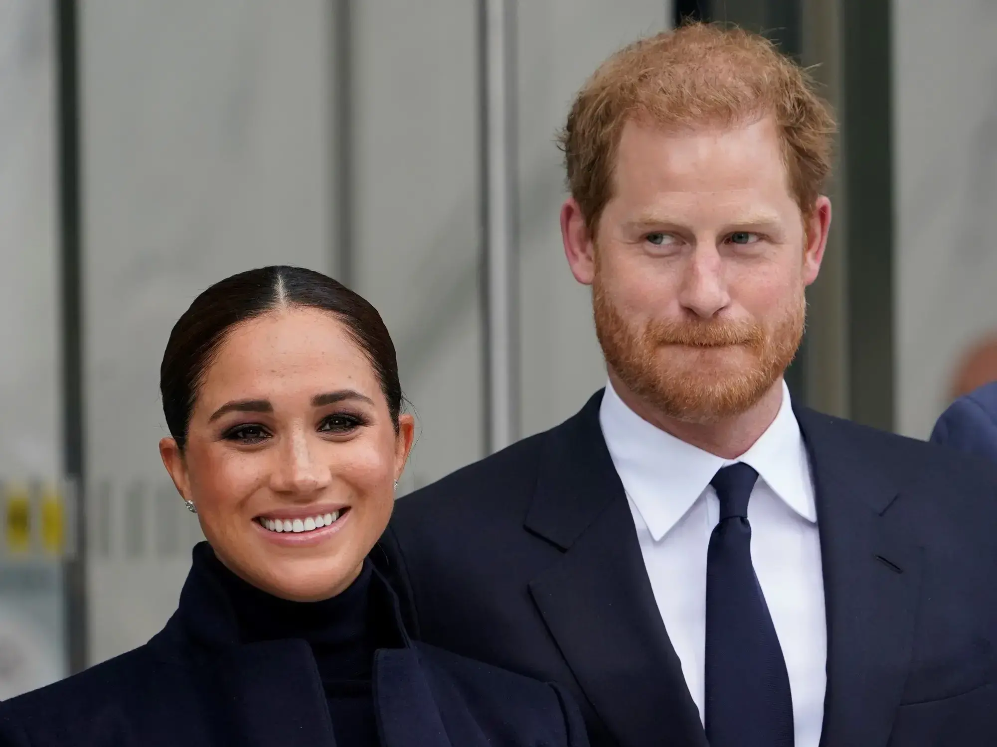 El príncipe Harry junto a su esposa, Meghan Markle.