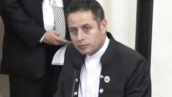 Vicepresidente Edmand Lara