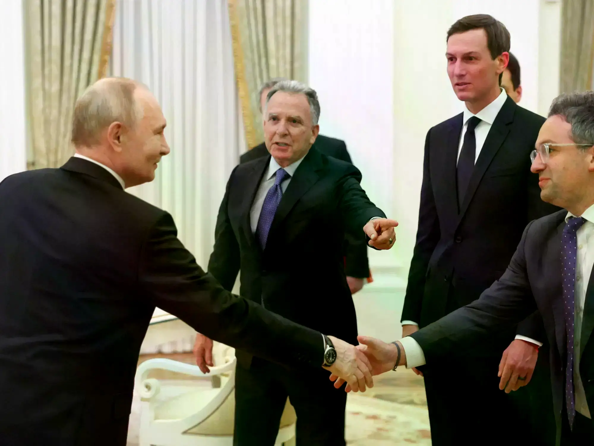 Vladimir Putin durante la reunión con los enviados de Donald Trump en el Kremlin.