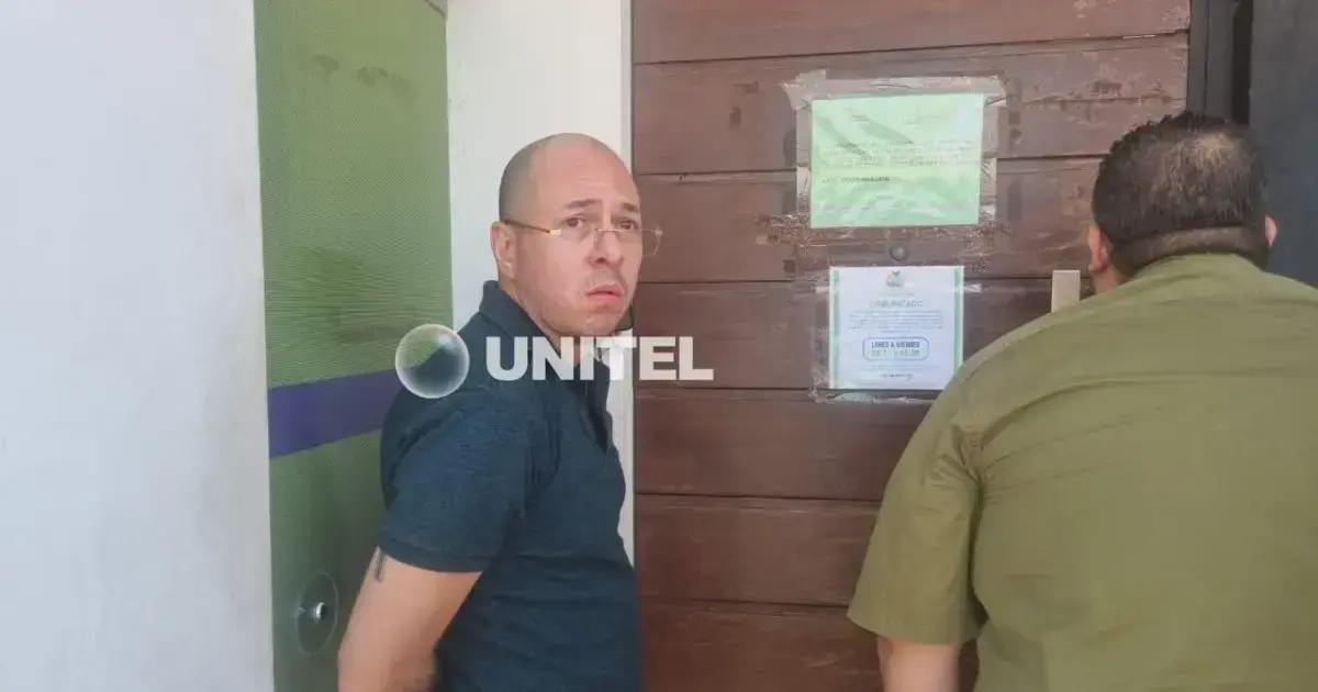 El juez llegó a la Fiscalía