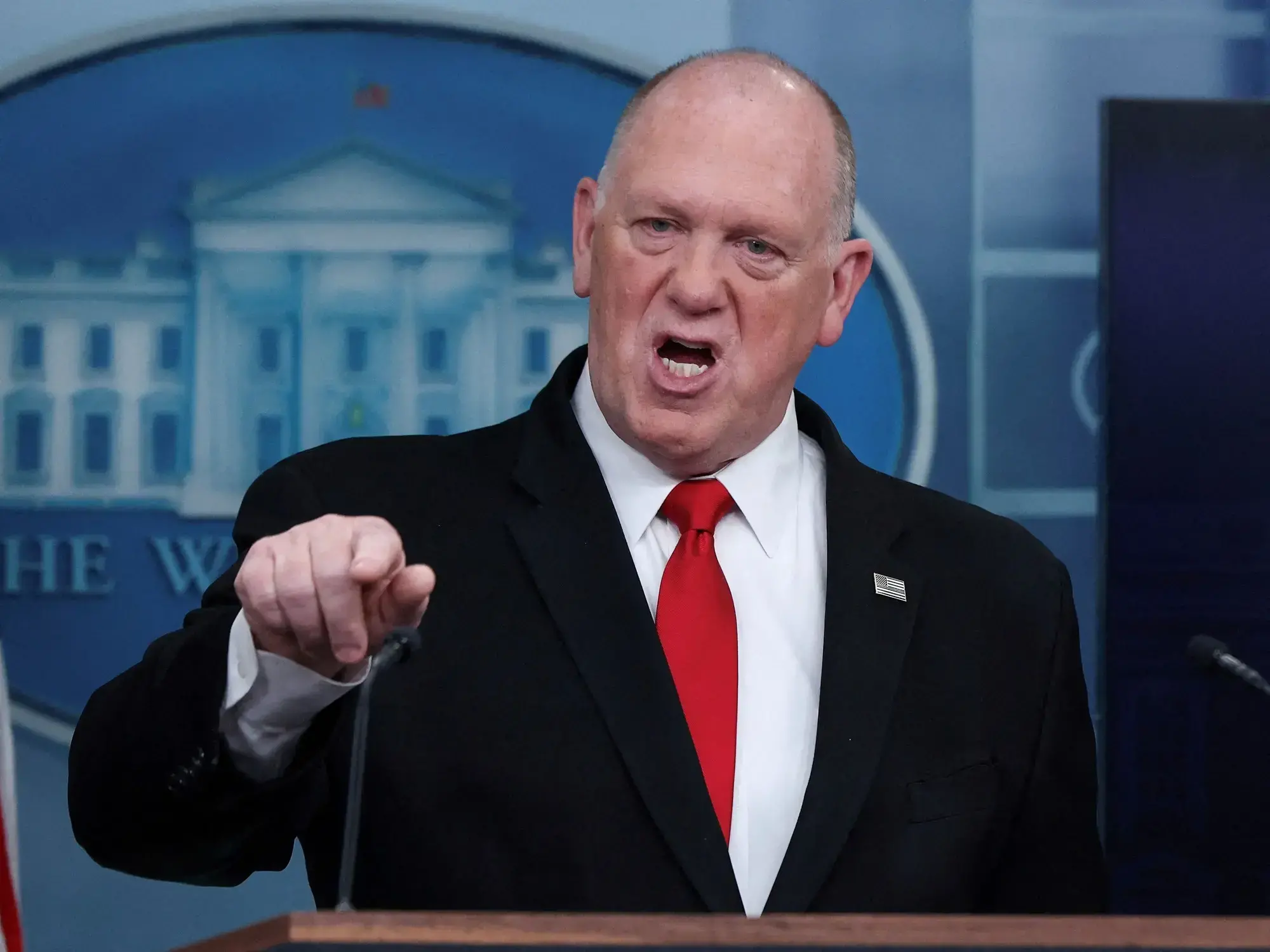 Tom Homan, zar de fronteras de Trump, en una conferencia de prensa en la Casa Blanca en 2025.