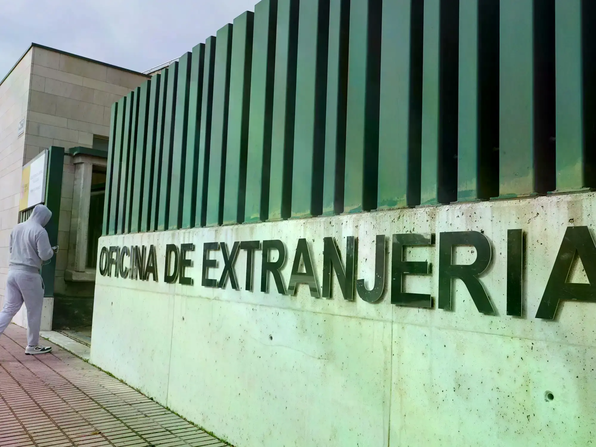 Inmigrantes en una manifestación pidiendo papeles en España.