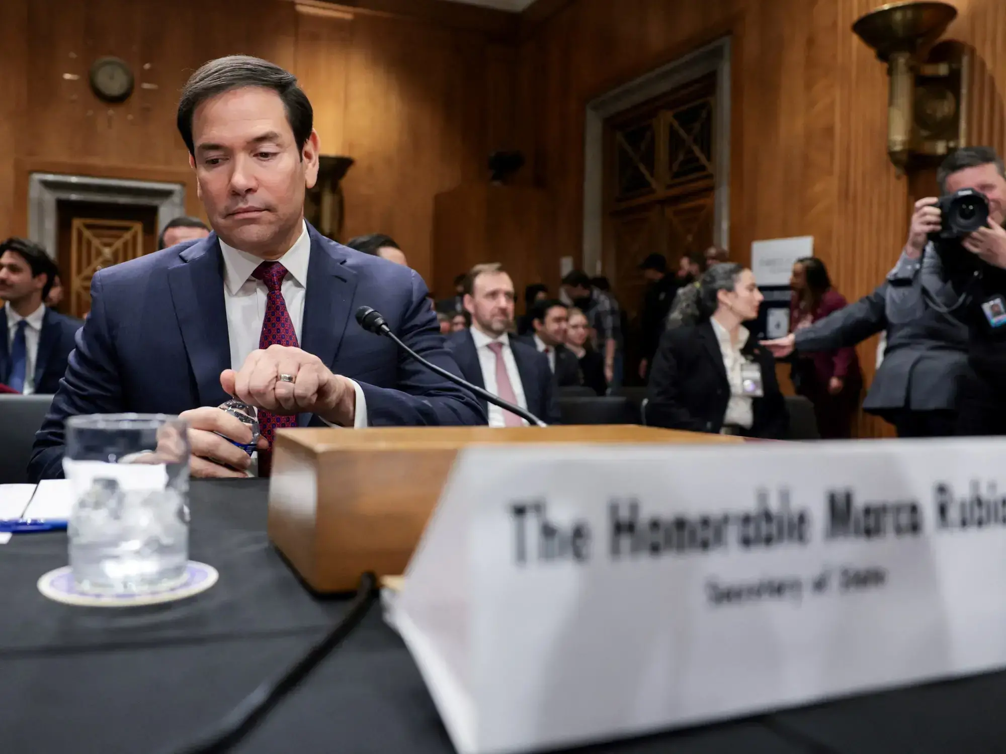 Marco Rubio llega al Congreso para su comparecencia.