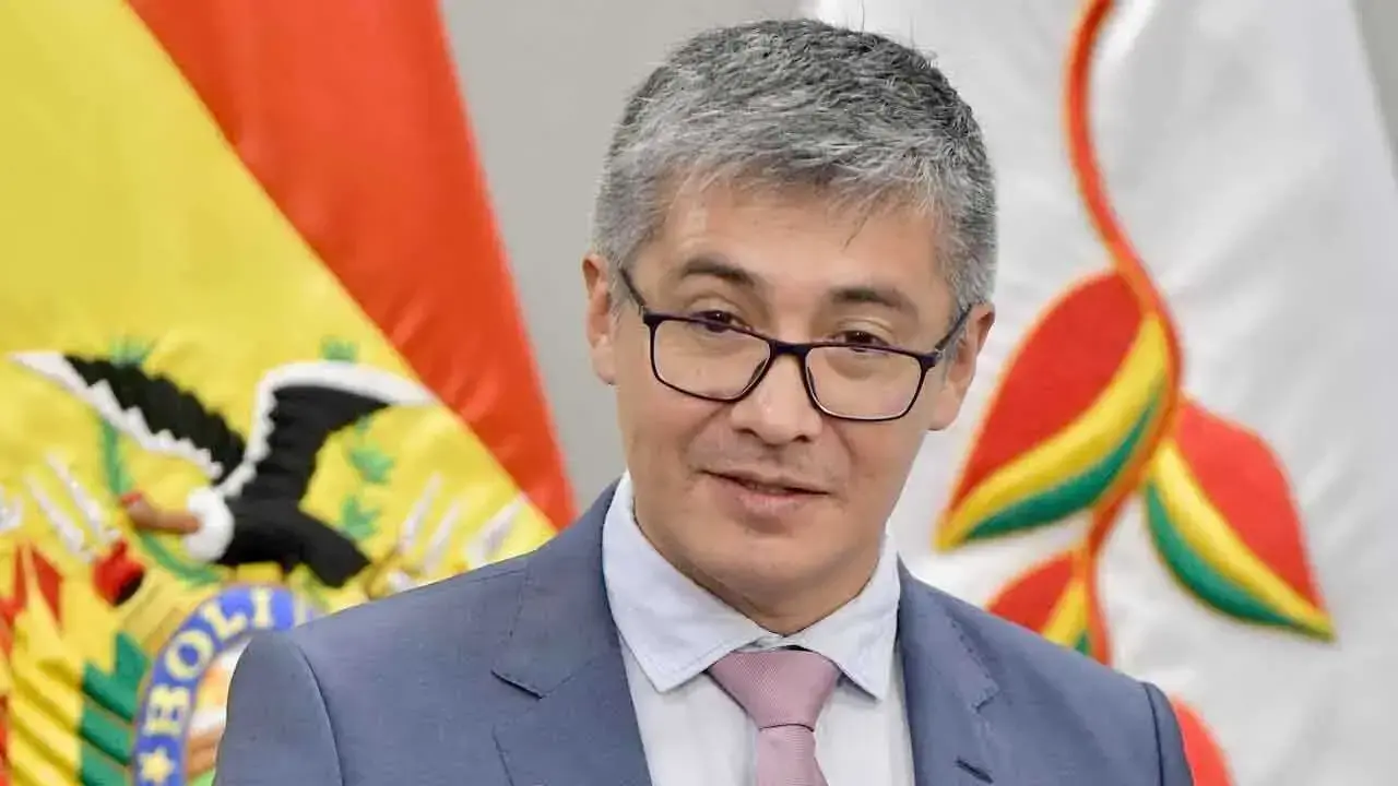 El ministro de Economía, José Gabriel Espinoza.