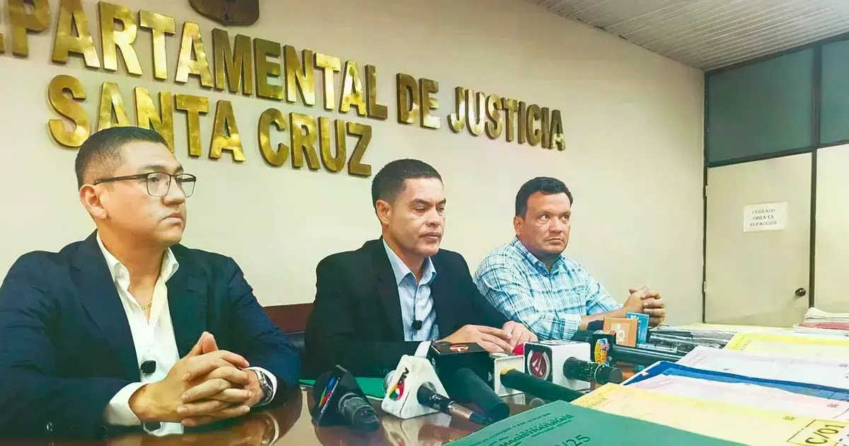El presidente del Consejo de la Magistratura y su equipo mostraron los expedientes tras la intervención al juzgado del juez H