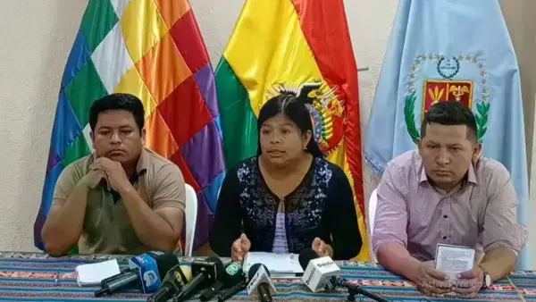 La presidenta de la Coordinadora de Mujeres de las Seis Federaciones del Trópico de Cochabamba, Vilma Colque.