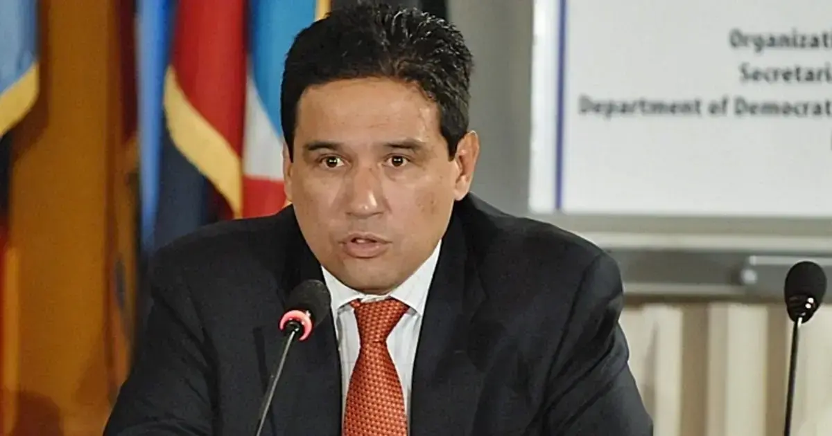 Víctor Rico Frontaura en la OEA.