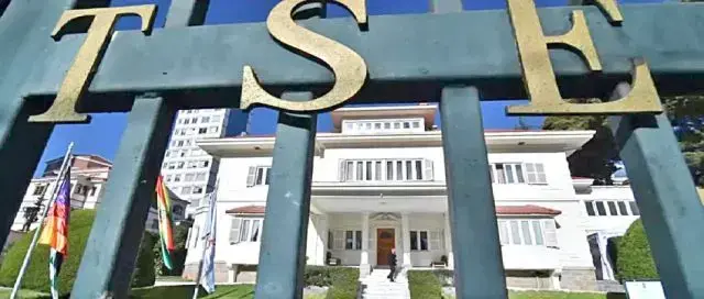 El TSE emitirá un informe sobre la sustitución de candidaturas.
