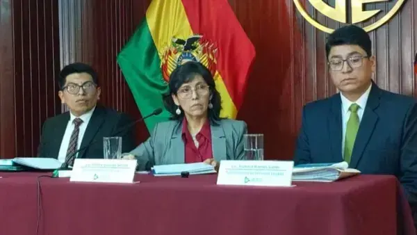 Sandra Quiroga, Contralora General del Estado.