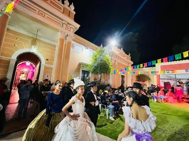 La Noche de la Tradición Carnavalera en el Palacete de El Guereo.
