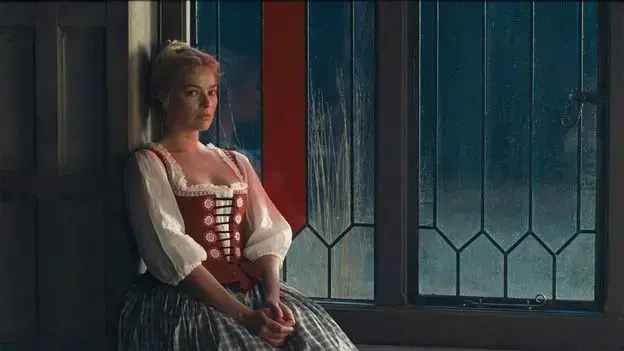 Margot Robbie y Jacob Elordi en una escena de la nueva versión de 'Wuthering Heights'.