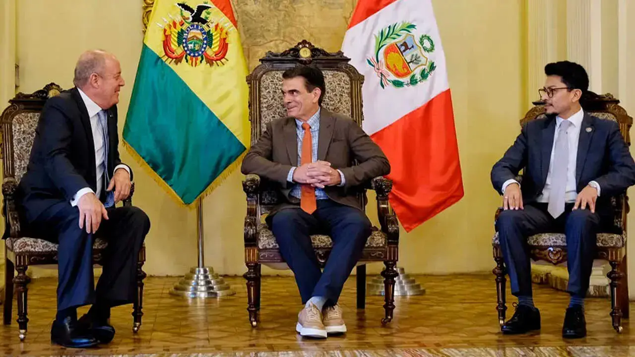 Reunión entre los tres países.