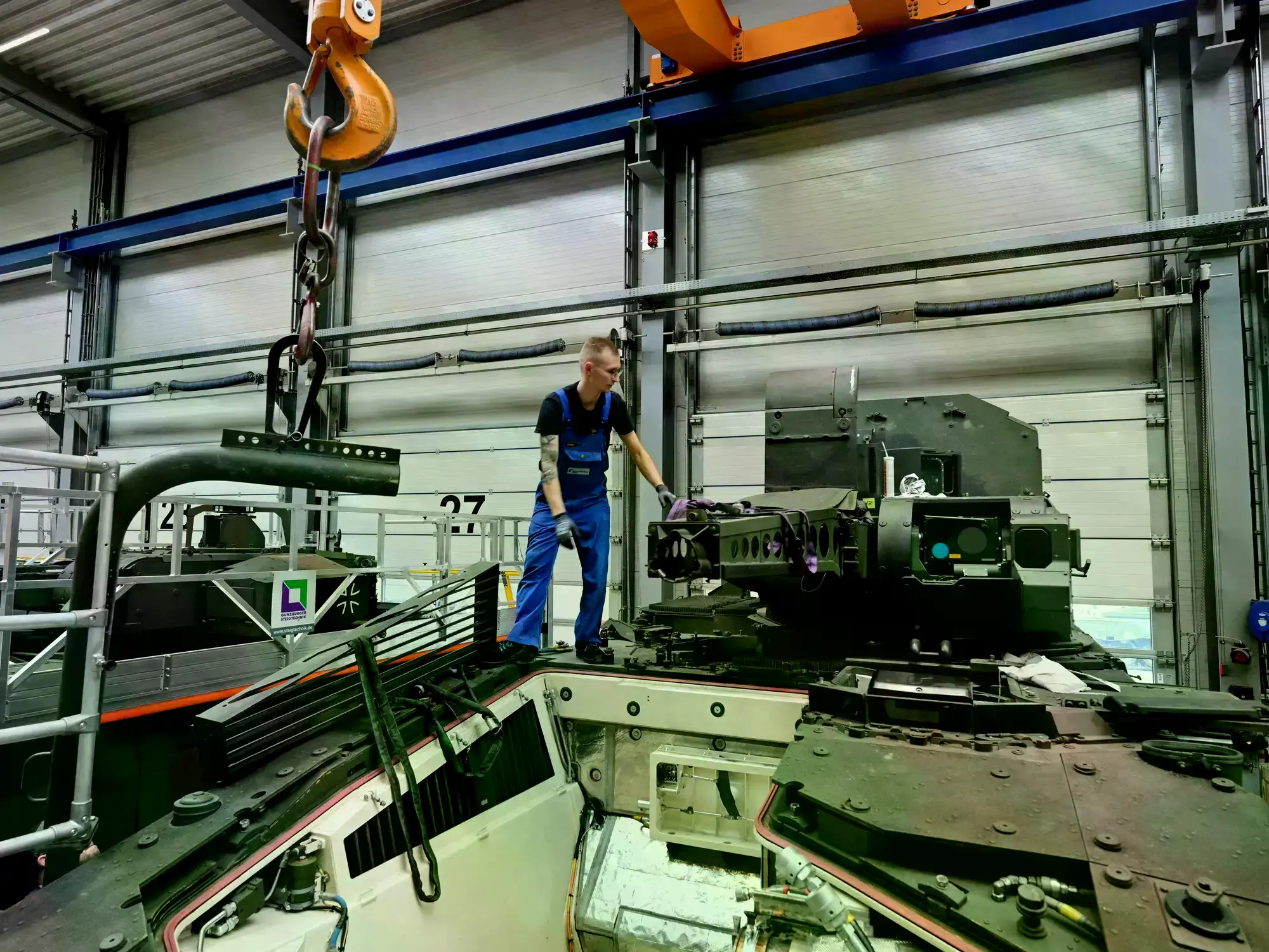 Fábrica de munición del fabricante de armas Rheinmetall en Unterluess, Alemania.