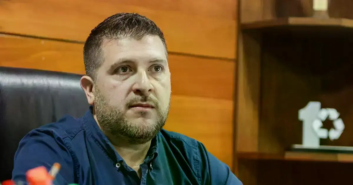 La ABT recibió cuatro camiones de bomberos como parte de la ayuda de Japón.