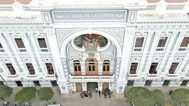 La Gobernación de Chuquisaca enfrenta una severa crisis financiera.
