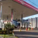YPFB provoca desabastecimiento de gasolina en Santa Cruz por demoras en despachos