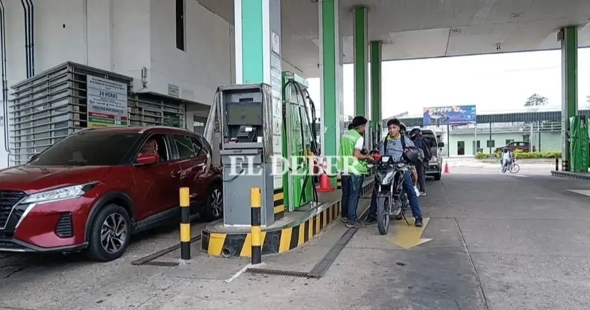 Imagen referencial de un surtidor de combustible