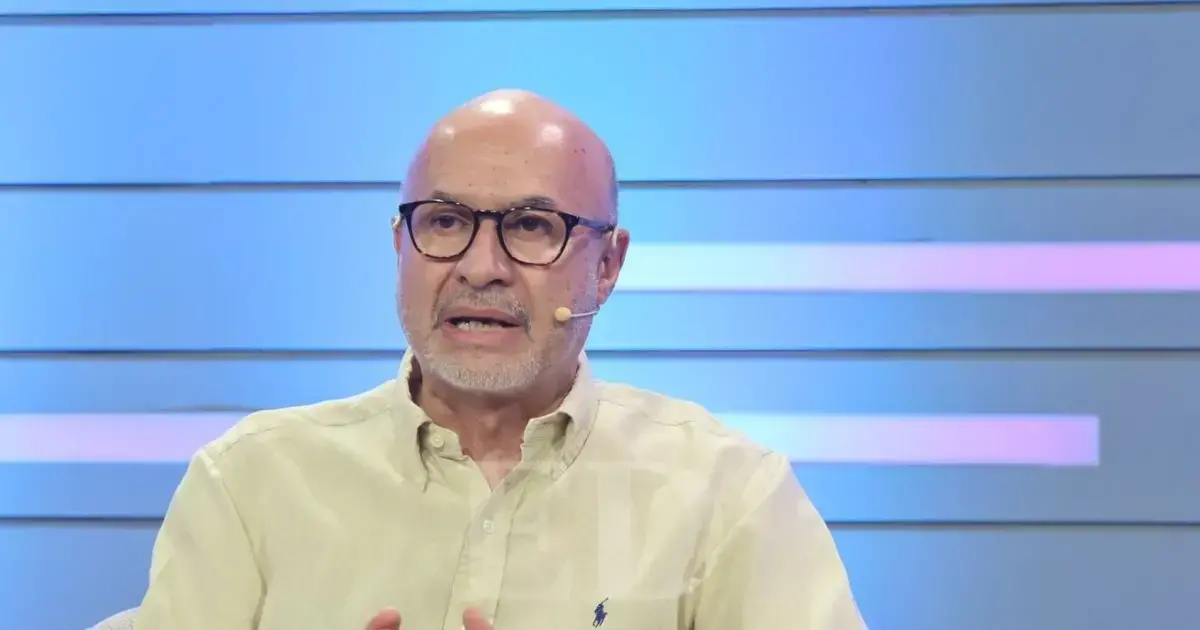 El ministro Lupo en el programa ON de EL DEBER, conducido por la periodista Sissi Añez