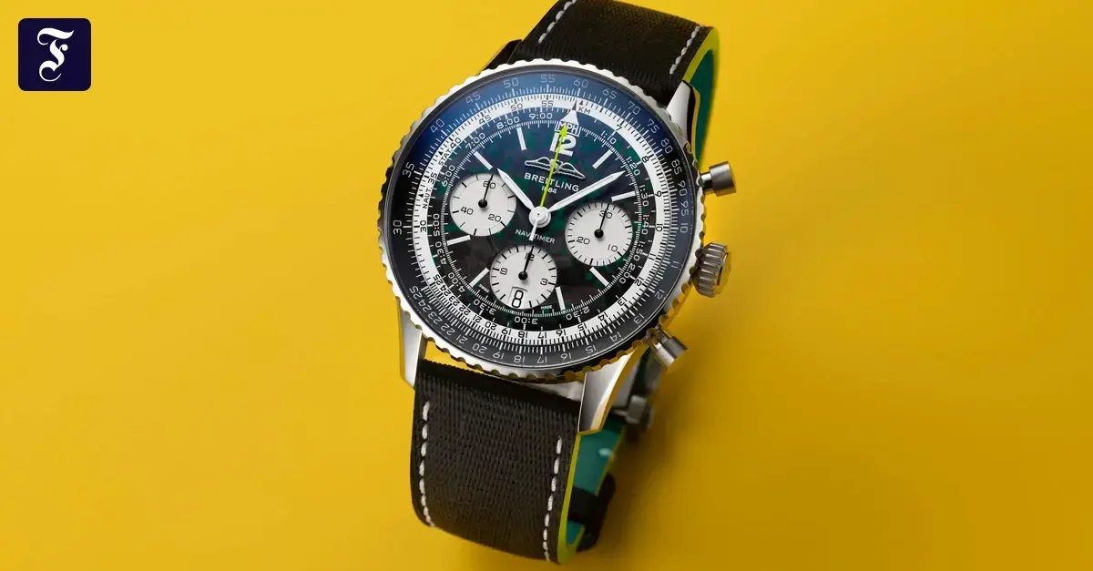 Reloj Breitling Navitimer B01 Chronograph 43, edición especial Aston Martin.