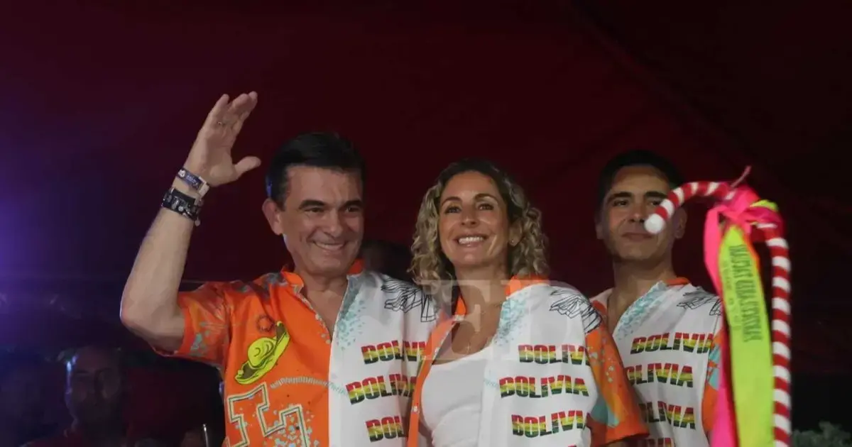 Rodrigo Paz en el Corso Cruceño