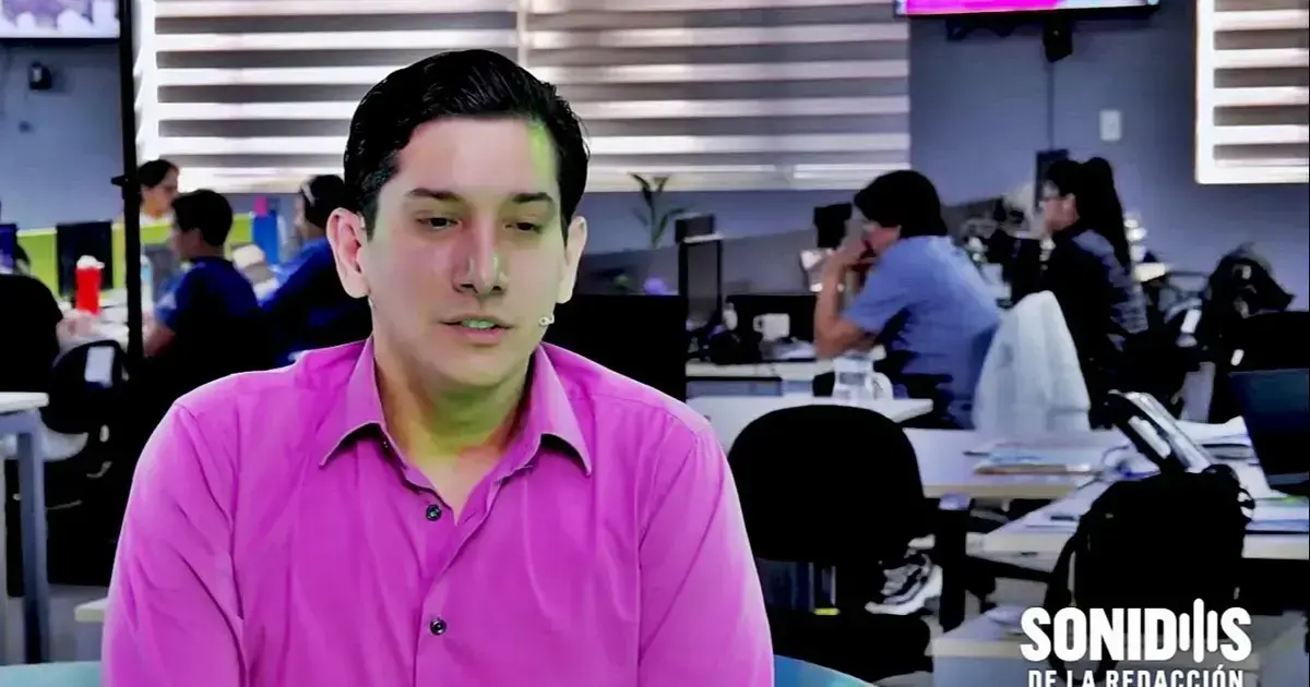 Leo Rosas en la redacción de EL DEBER.