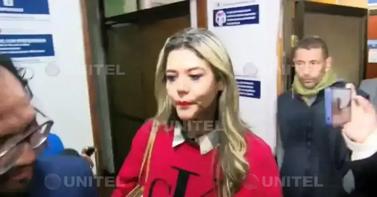 Exgerente de YPFB pasa la noche en celdas policiales