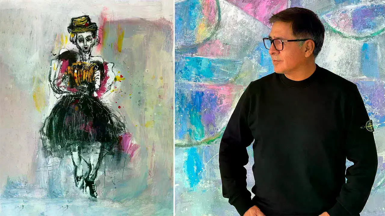 El artista boliviano Jean Carlo Sandy y su obra.