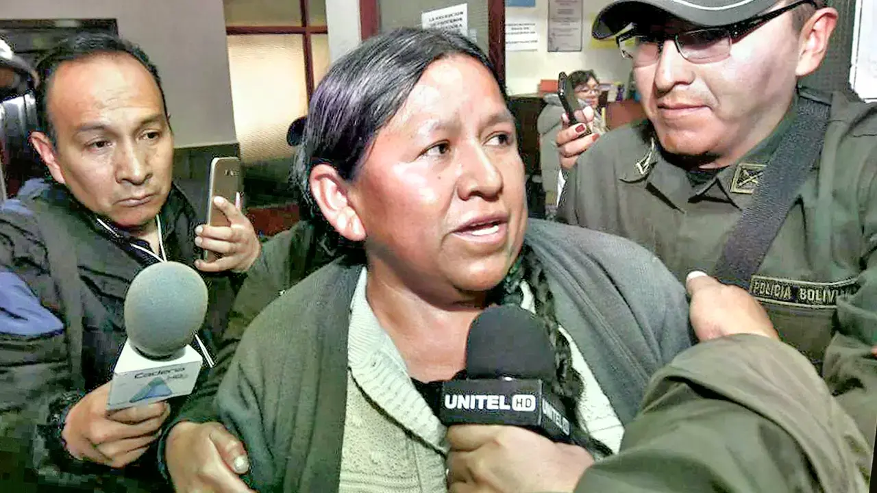 La exministra Nemesia Achacollo.