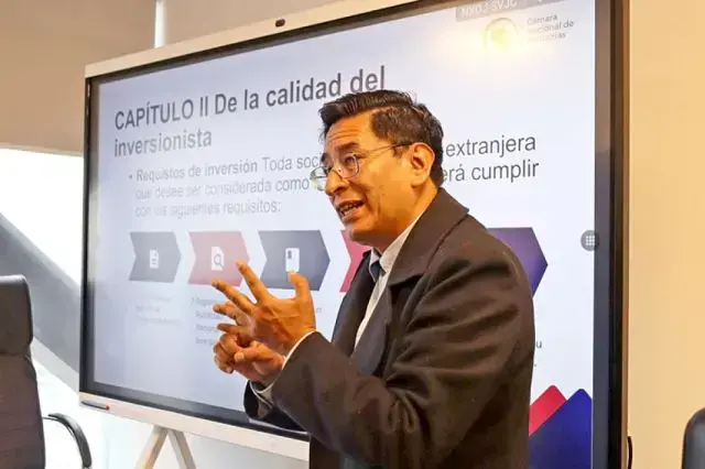 El presidente de la CNI, Gonzalo Morales, durante su exposición en la Cámara de Diputados.