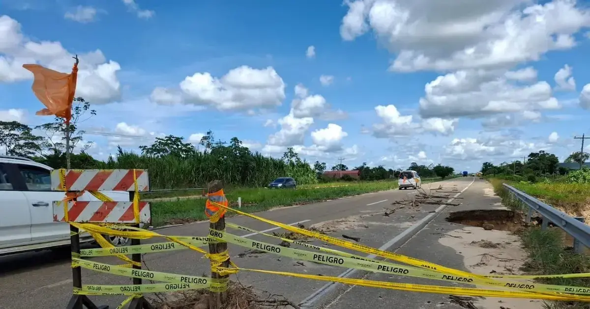 El mal estado de la calzada se agudiza con el quiebre de la plataforma asfáltica a la altura del Km 23.