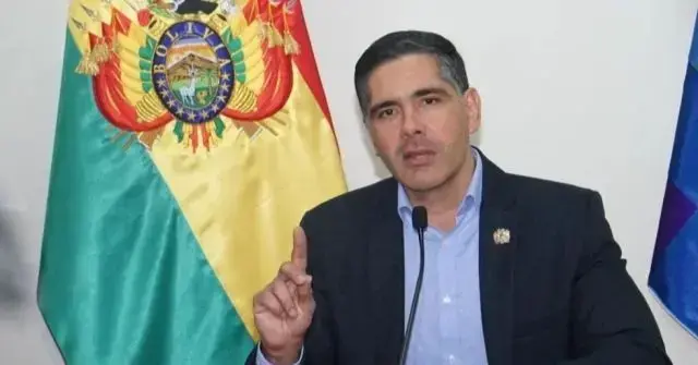 Ministro de Desarrollo Productivo, Rural y Agua, Oscar Mario Justiniano.