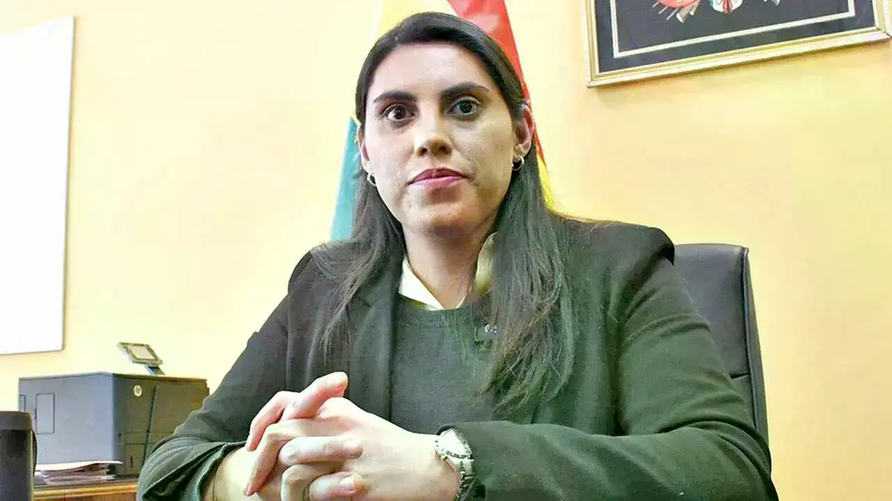 La viceministra de Autonomías, Andrea Barrientos.