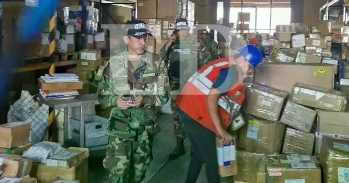 La Felcn intervino las bodegas de la Aduana