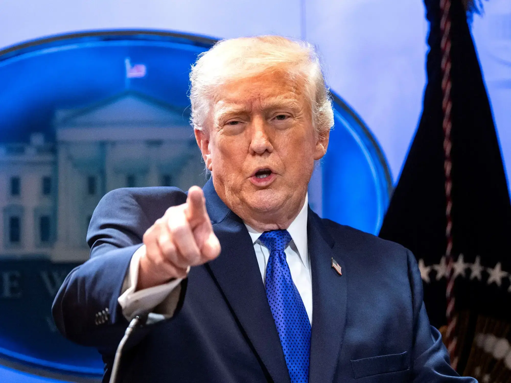 Donald Trump anuncia nuevos aranceles tras el fallo adverso de la Corte Suprema de EE.UU.