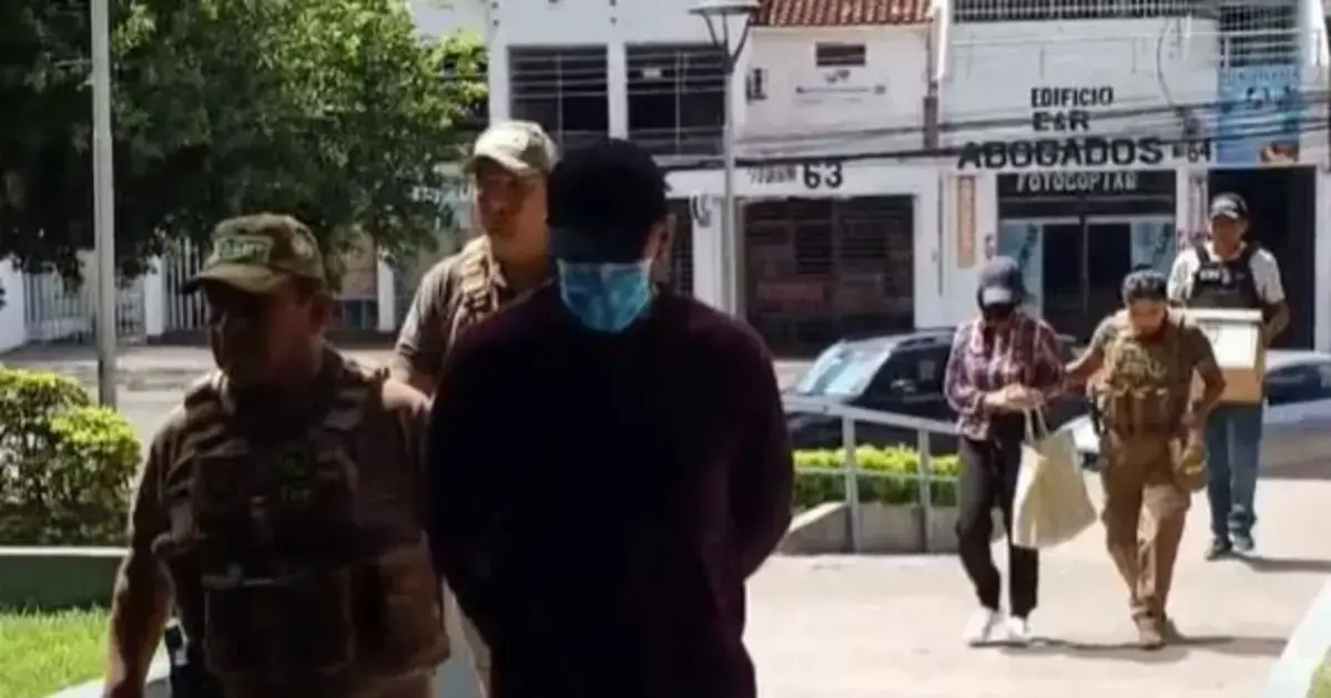 Aprehendidos trasladados a su audiencia.