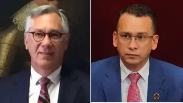 El expresidente Eduardo Rodríguez Veltzé (i) se refirió a las declaraciones del presidente del TSJ, Romer Saucedo.