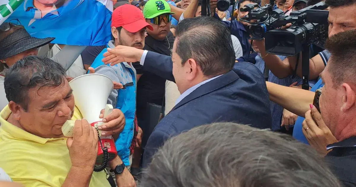 El alcalde Jhonny Fernández llega a declarar ante la Delcc.