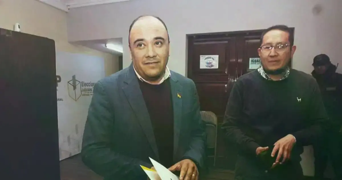 Gustavo Avila, presidente del TSE, informa sobre el tramite para anular la militancia.