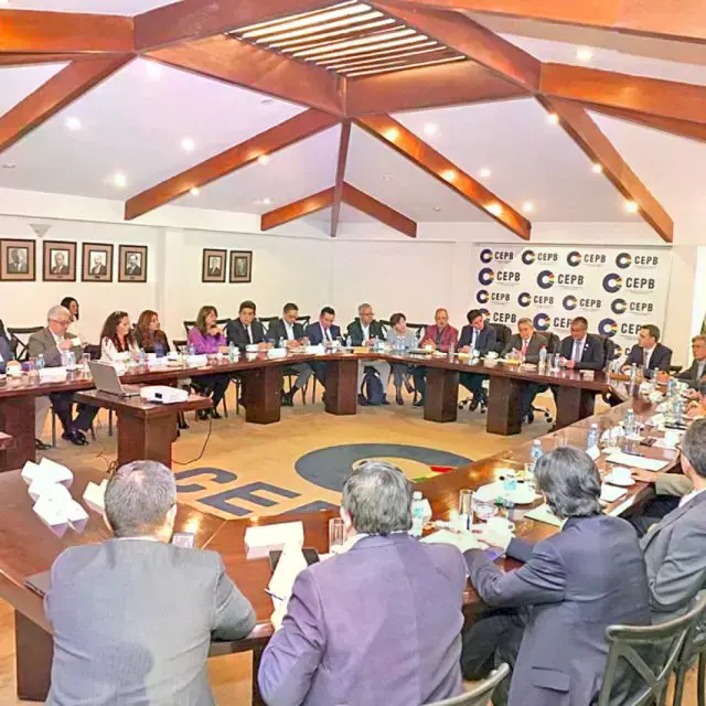 El Ministro de Economía tuvo un encuentro con los empresarios la semana pasada.