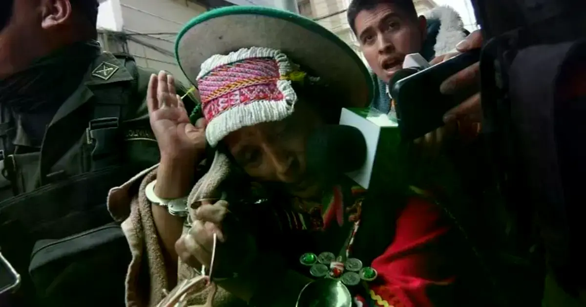 Patty a la salida de la Fiscalía.