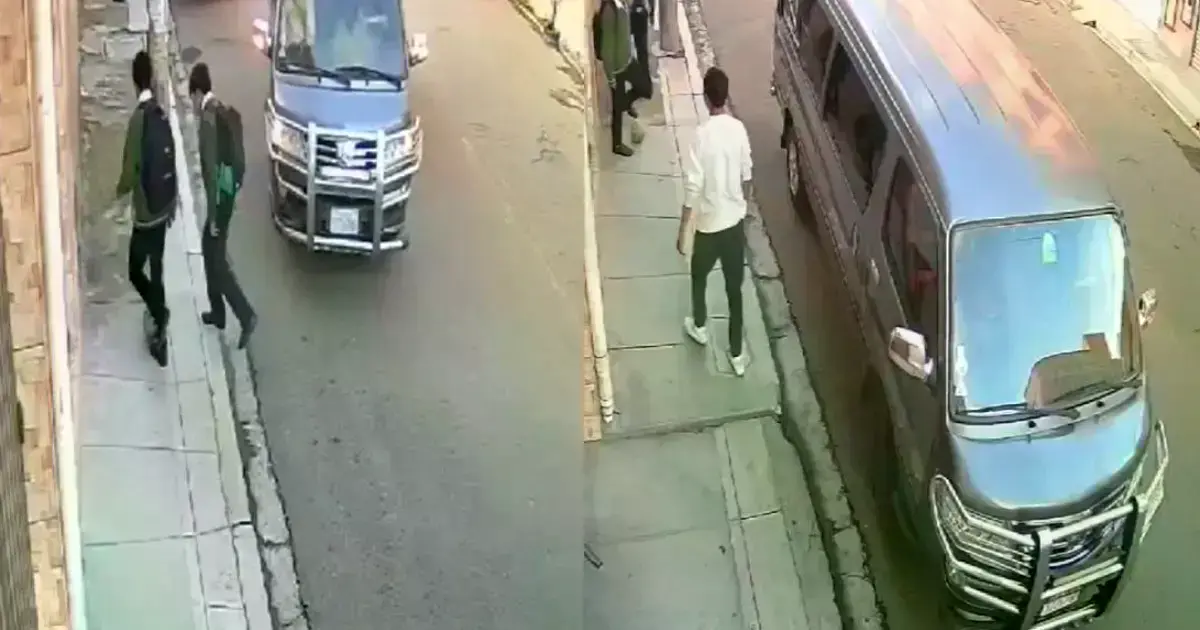 Captura de video de la agresión en Pampahasi, La Paz.