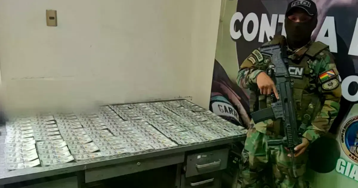 Dinero falso secuestrado por la Policía Boliviana